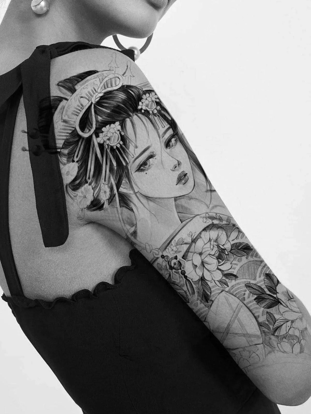 Geisha with Hairpin