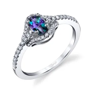 The Splendid Jewel - 18K White Gold Natural Alexandrite Ring